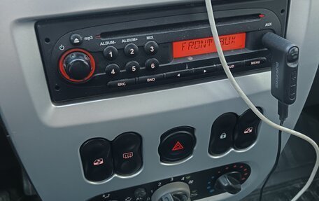 Renault Sandero I, 2011 год, 440 000 рублей, 6 фотография