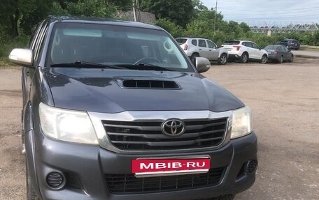 Toyota Hilux VII, 2014 год, 1 300 000 рублей, 1 фотография