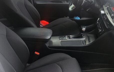 KIA Optima IV, 2019 год, 1 000 000 рублей, 5 фотография