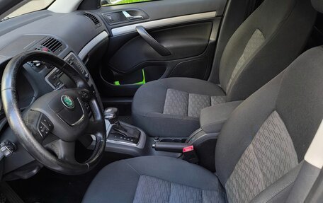 Skoda Octavia, 2011 год, 1 100 000 рублей, 7 фотография