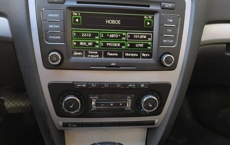 Skoda Octavia, 2011 год, 1 100 000 рублей, 8 фотография