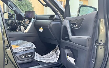 Lexus LX, 2025 год, 19 750 000 рублей, 23 фотография