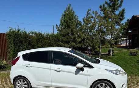 Ford Fiesta, 2011 год, 699 999 рублей, 2 фотография