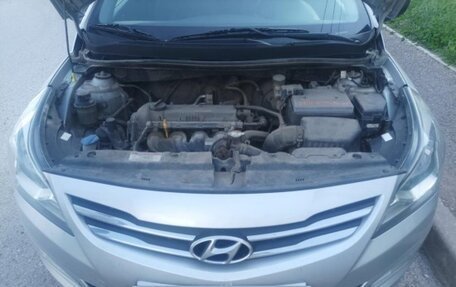 Hyundai Solaris II рестайлинг, 2015 год, 693 000 рублей, 11 фотография