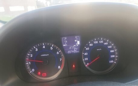 Hyundai Solaris II рестайлинг, 2015 год, 693 000 рублей, 7 фотография