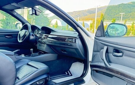 BMW 3 серия, 2010 год, 1 750 000 рублей, 17 фотография