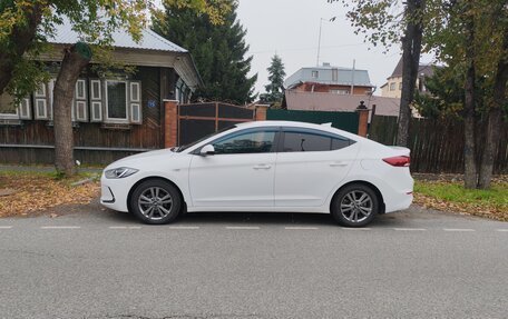 Hyundai Elantra VI рестайлинг, 2017 год, 1 150 000 рублей, 2 фотография