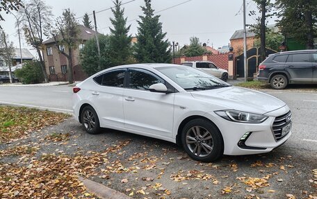 Hyundai Elantra VI рестайлинг, 2017 год, 1 150 000 рублей, 4 фотография