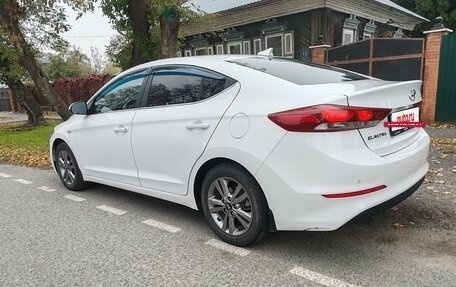 Hyundai Elantra VI рестайлинг, 2017 год, 1 150 000 рублей, 3 фотография