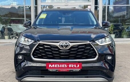 Toyota Highlander, 2025 год, 5 700 000 рублей, 3 фотография