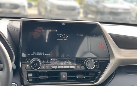 Toyota Highlander, 2025 год, 5 700 000 рублей, 15 фотография