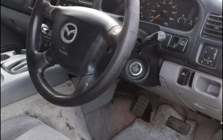 Mazda Bongo Friendee i рестайлинг, 2001 год, 370 000 рублей, 5 фотография