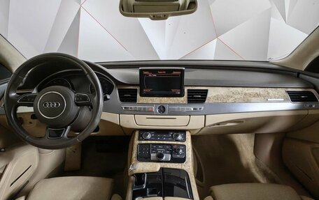 Audi A8, 2014 год, 1 755 000 рублей, 15 фотография