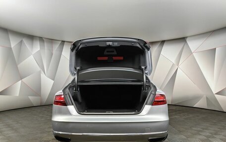 Audi A8, 2014 год, 1 755 000 рублей, 10 фотография