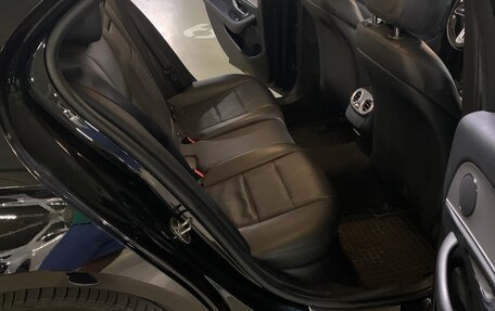 Mercedes-Benz E-Класс, 2019 год, 2 500 000 рублей, 8 фотография