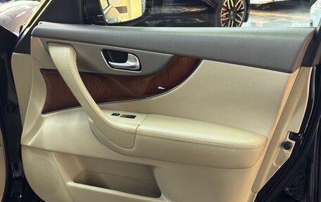 Infiniti FX II, 2011 год, 2 450 000 рублей, 17 фотография