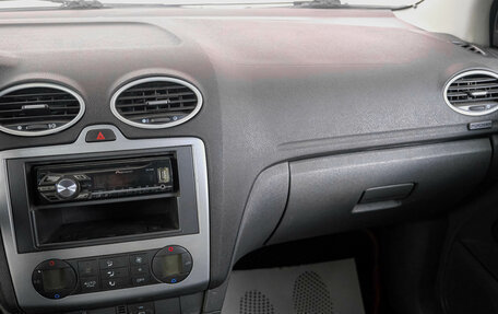 Ford Focus II рестайлинг, 2005 год, 449 000 рублей, 13 фотография