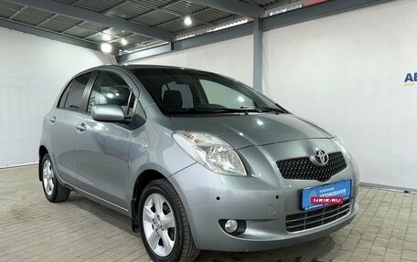 Toyota Yaris III рестайлинг, 2007 год, 649 000 рублей, 7 фотография