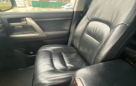 Toyota Land Cruiser 200, 2011 год, 2 900 000 рублей, 6 фотография