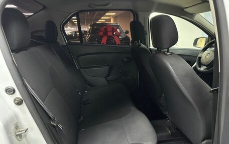 Renault Logan II, 2015 год, 565 000 рублей, 11 фотография