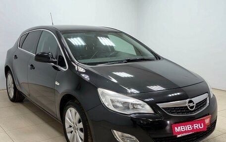 Opel Astra J, 2012 год, 610 000 рублей, 3 фотография