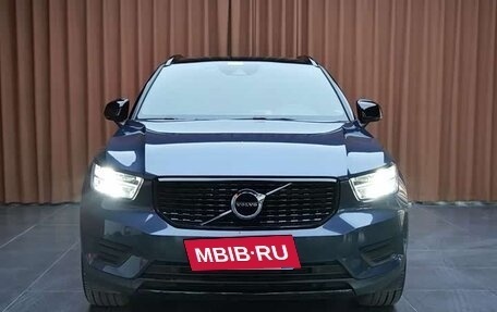 Volvo XC40 I, 2022 год, 2 558 008 рублей, 2 фотография
