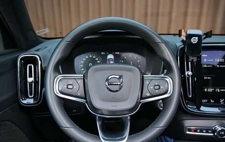 Volvo XC40 I, 2022 год, 2 558 008 рублей, 7 фотография