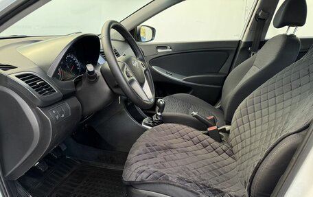 Hyundai Solaris II рестайлинг, 2015 год, 950 000 рублей, 11 фотография