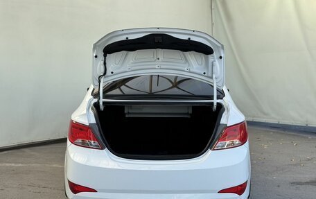 Hyundai Solaris II рестайлинг, 2015 год, 950 000 рублей, 8 фотография