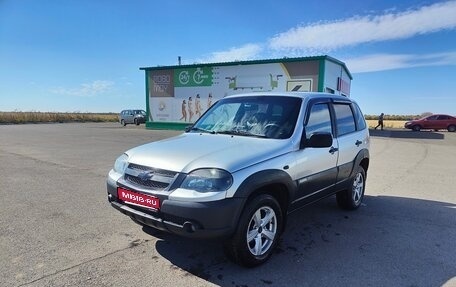 Chevrolet Niva I рестайлинг, 2011 год, 410 000 рублей, 1 фотография