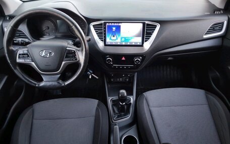 Hyundai Solaris II рестайлинг, 2019 год, 1 145 000 рублей, 17 фотография