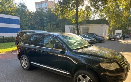 Volkswagen Touareg III, 2007 год, 1 100 000 рублей, 2 фотография