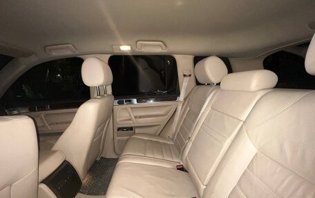 Volkswagen Touareg III, 2007 год, 1 100 000 рублей, 16 фотография