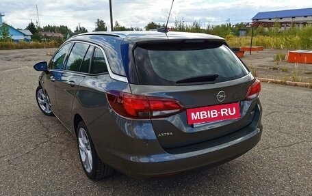 Opel Astra K, 2017 год, 1 600 000 рублей, 5 фотография