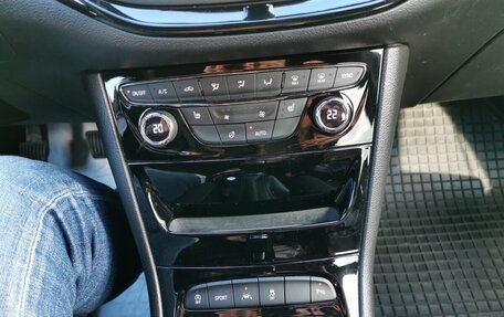 Opel Astra K, 2017 год, 1 600 000 рублей, 14 фотография