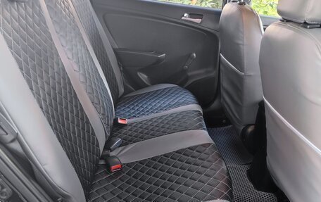 Hyundai Solaris II рестайлинг, 2015 год, 850 000 рублей, 2 фотография