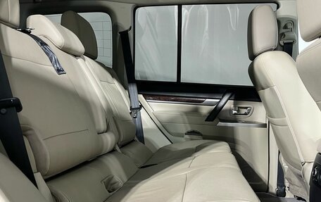 Mitsubishi Pajero IV, 2017 год, 2 800 000 рублей, 16 фотография