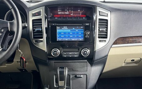 Mitsubishi Pajero IV, 2017 год, 2 800 000 рублей, 11 фотография