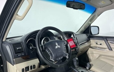 Mitsubishi Pajero IV, 2017 год, 2 800 000 рублей, 8 фотография