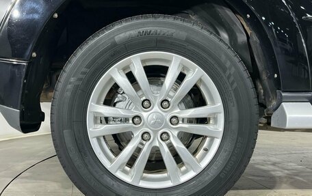 Mitsubishi Pajero IV, 2017 год, 2 800 000 рублей, 22 фотография