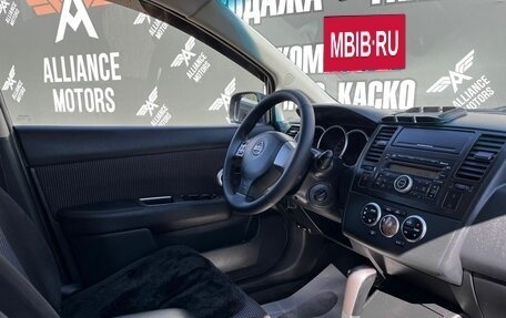 Nissan Tiida, 2011 год, 850 000 рублей, 24 фотография