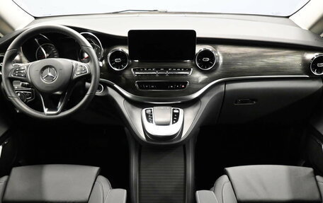 Mercedes-Benz V-Класс, 2022 год, 6 749 000 рублей, 6 фотография