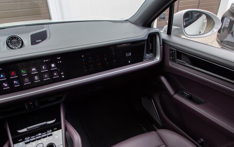 Porsche Cayenne III, 2024 год, 20 925 000 рублей, 33 фотография