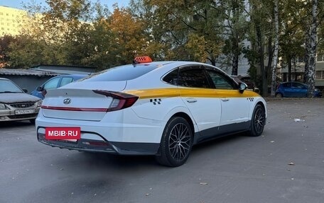 Hyundai Sonata VIII, 2021 год, 1 950 000 рублей, 4 фотография