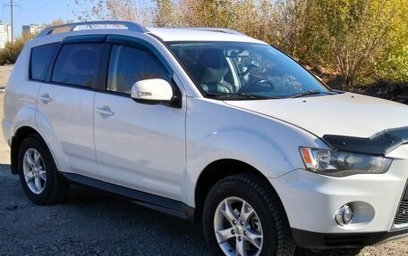 Mitsubishi Outlander III рестайлинг 3, 2010 год, 1 550 000 рублей, 19 фотография