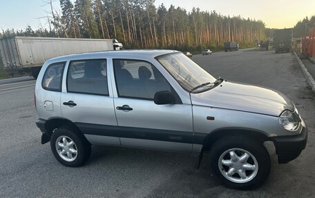 Chevrolet Niva I рестайлинг, 2008 год, 330 000 рублей, 6 фотография