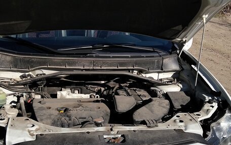 Mitsubishi Outlander III рестайлинг 3, 2010 год, 1 550 000 рублей, 16 фотография