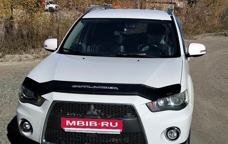 Mitsubishi Outlander III рестайлинг 3, 2010 год, 1 550 000 рублей, 18 фотография
