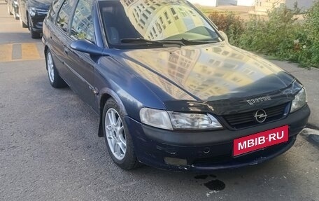 Opel Vectra B рестайлинг, 1998 год, 150 000 рублей, 1 фотография