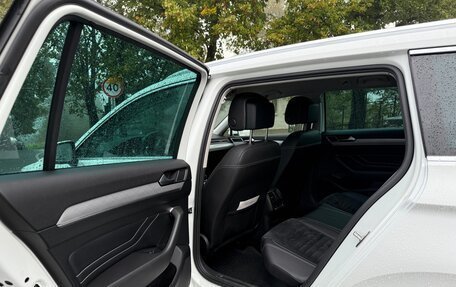 Volkswagen Passat B8 рестайлинг, 2020 год, 2 495 000 рублей, 11 фотография